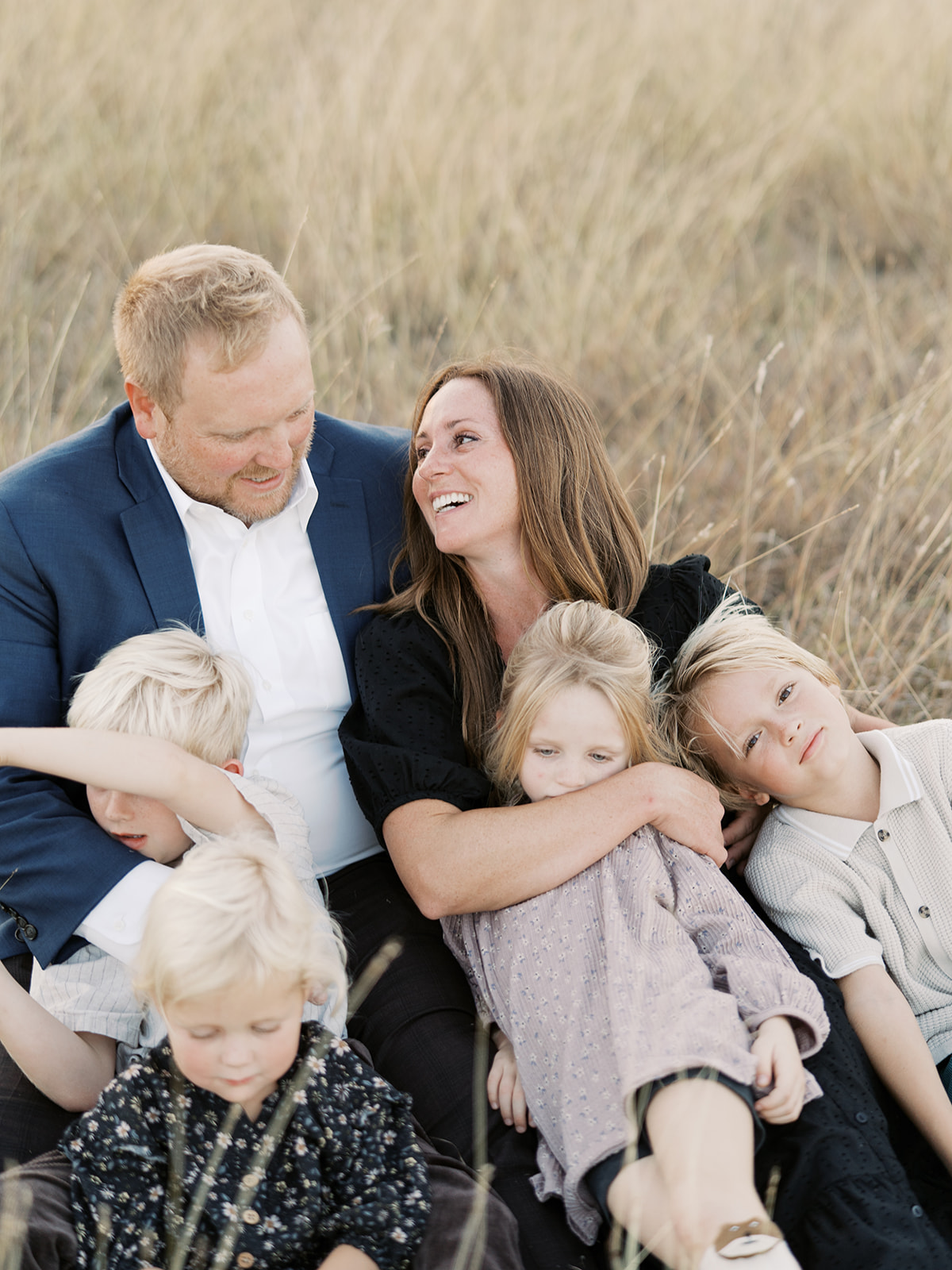 timeless and candid family photos | Why I'm No Longer Offering Mini Sessions | Full Family Sessions Create More Meaningful Photos